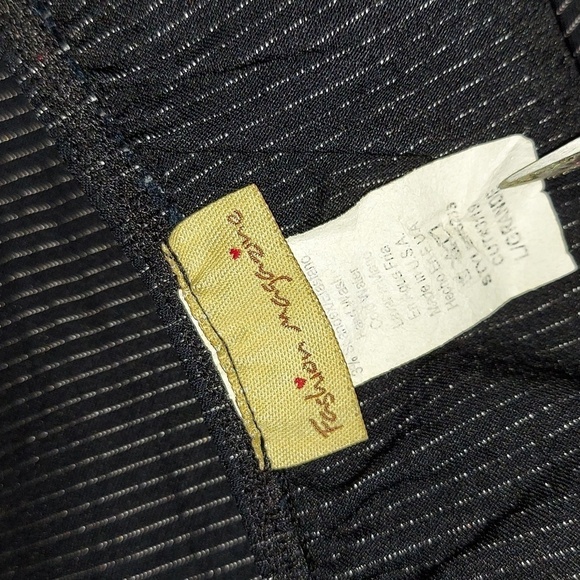 Fashion magazine top - Picture 7 of 7